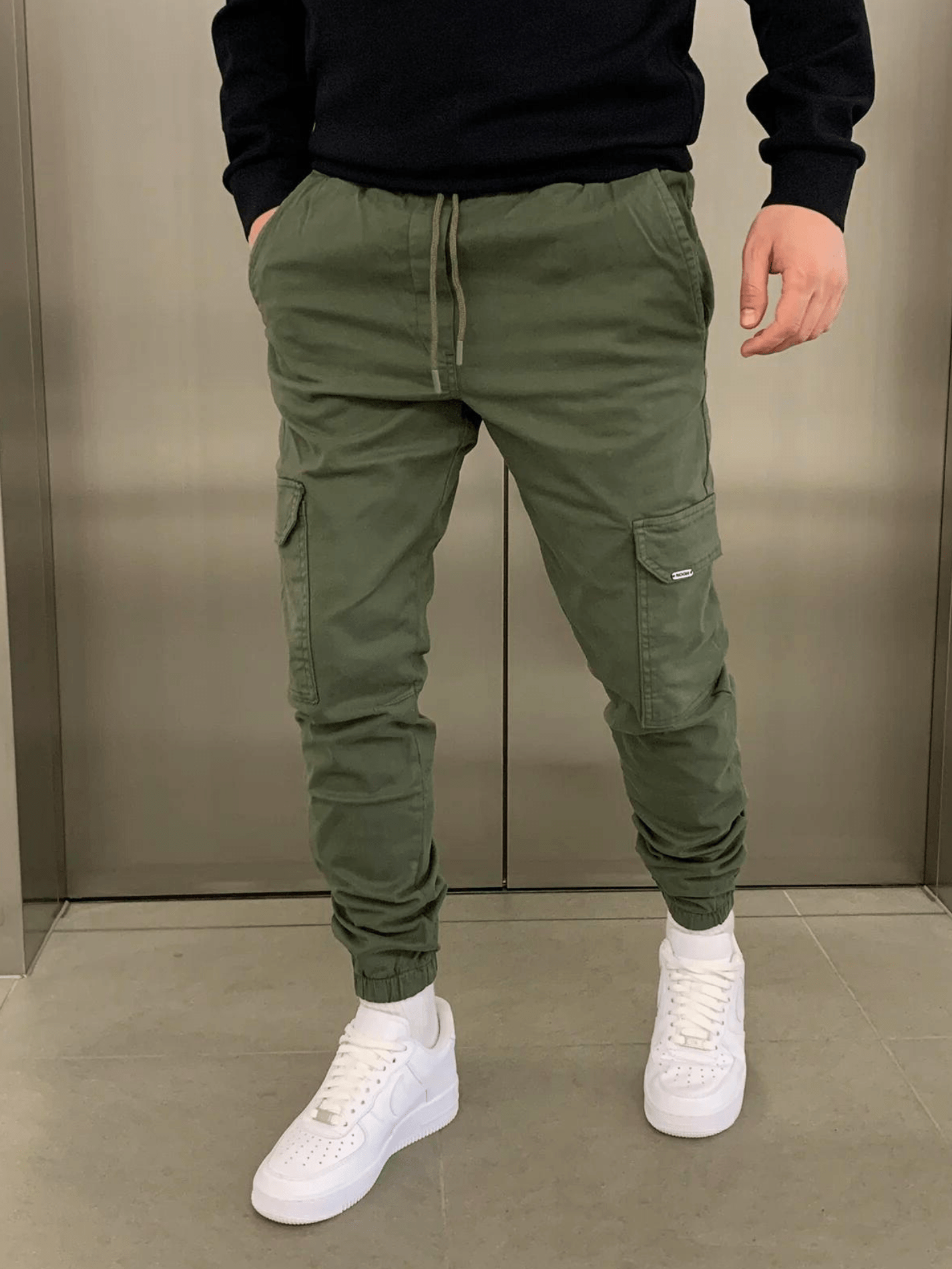 Dark Green / M