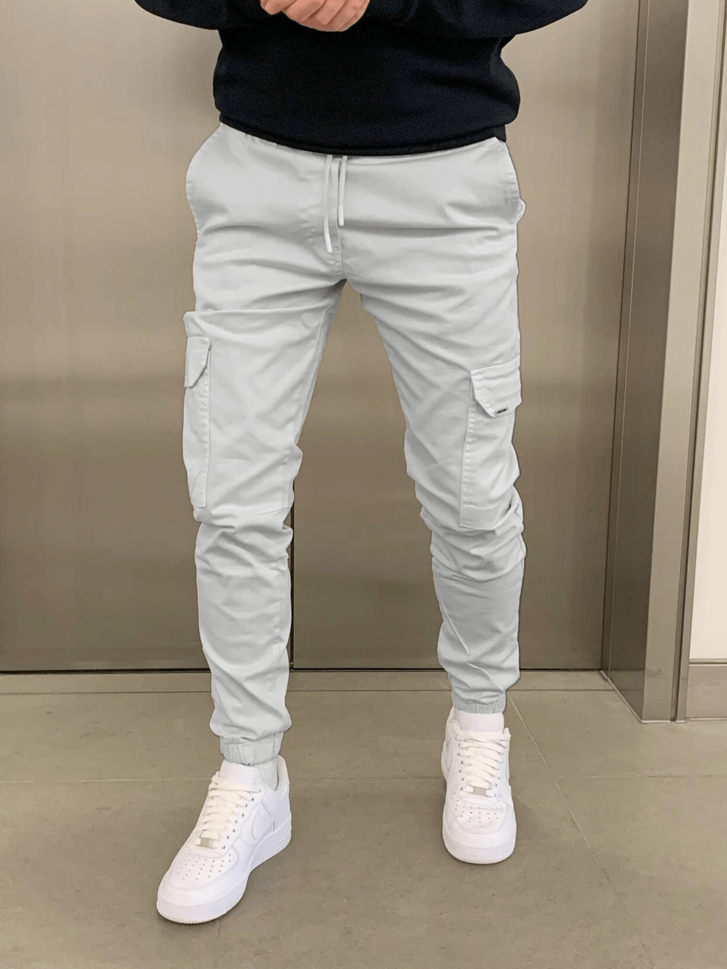 Light Gray / M