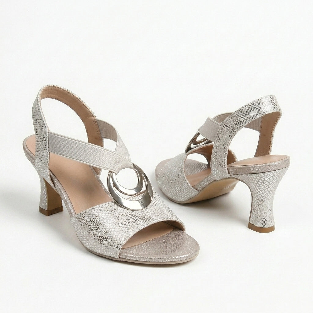 Silver / 4