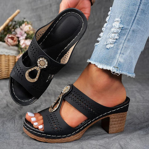 Laura – Chic Orthopedic Sandals